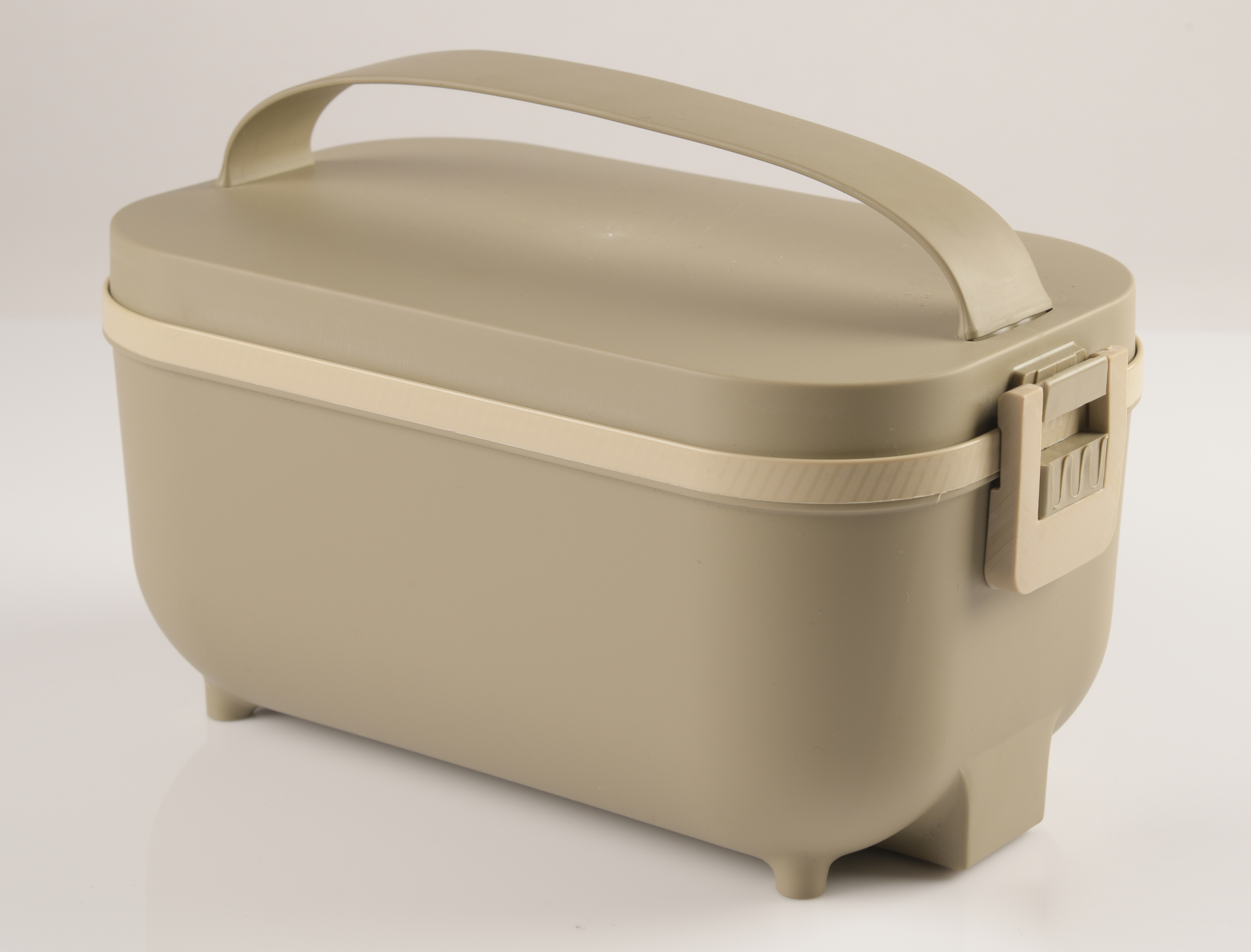 Emunch interior — food-grade steel